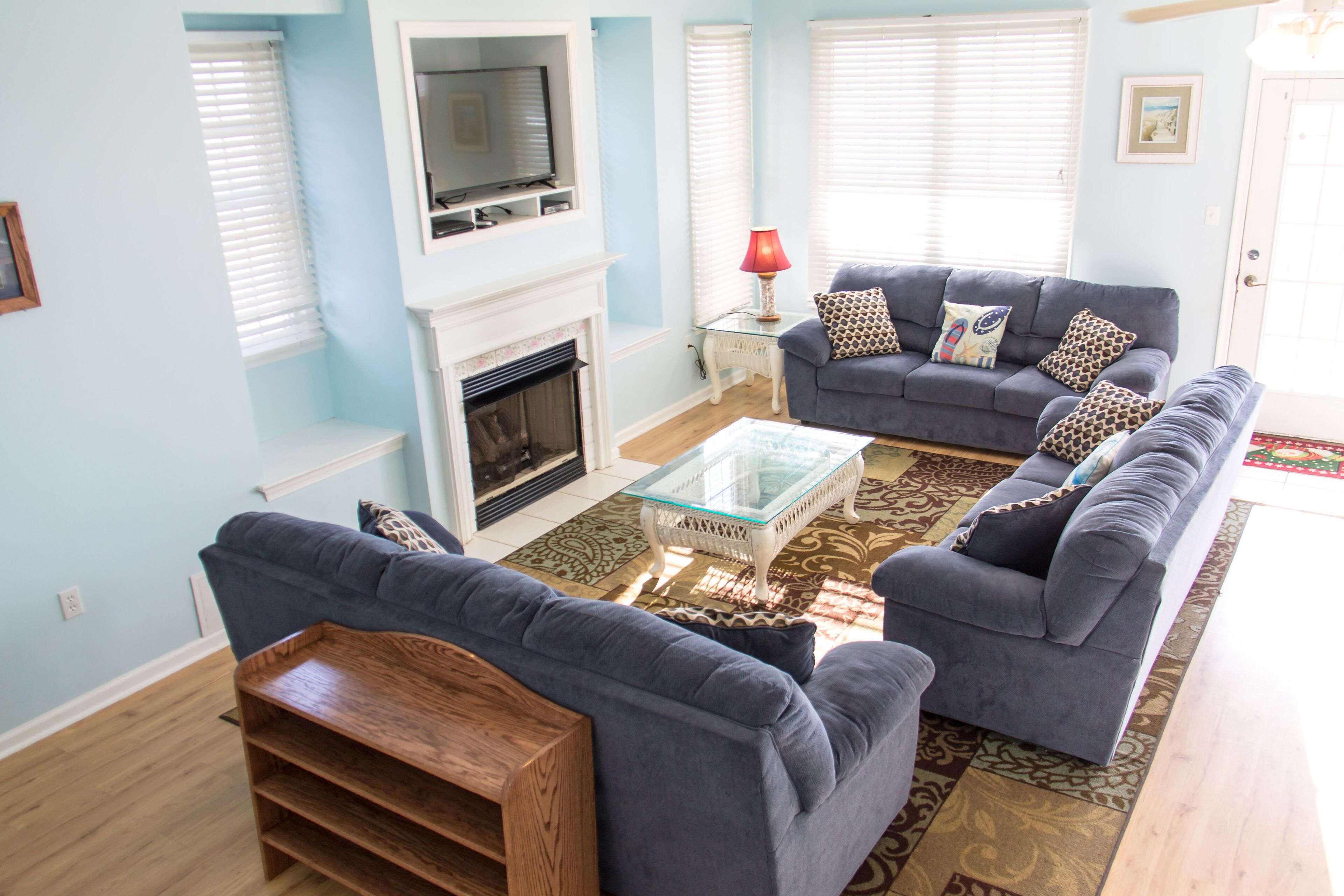 Spacious 5 Bedroom With Ocean Views on 5th Street