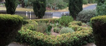 Heritage, renovated, miners Cottage in Clunes