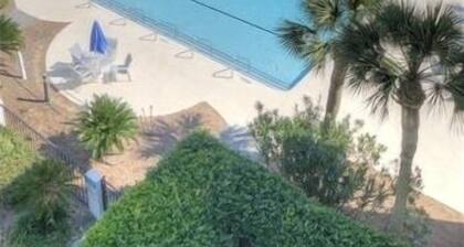 Beach Club 207, merenrantakompleksi