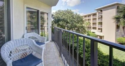 Beach Club 207, Oceanfront complex