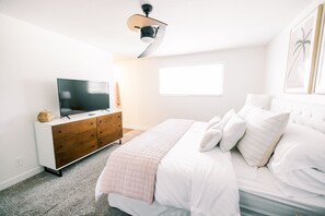 4 bedrooms, iron/ironing board, WiFi, bed sheets