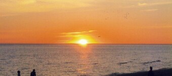 5 bedroom cottage - sleeps 10, near the beach - West point PEI