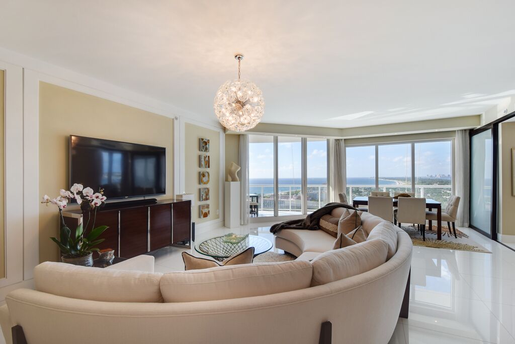 Ritz Carlton Multi Million $ 17th floor Condo Spectacular Views