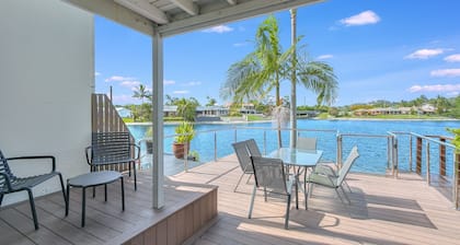 Isle Of Palms 120 - Absolute Waterfront Villa - Min. 3 Night Stays!