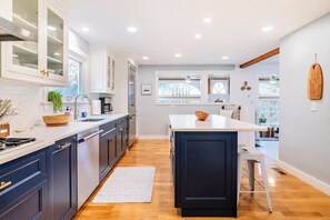 Fridge, microwave, oven, stovetop - Downtown Chatham Gem – Walk to Beach, Shops, C.B.I, & Dining Family-Friendly! (Chatham)