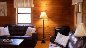TV, fireplace, Netflix, Hulu