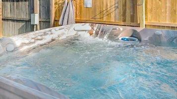 室外 SPA 浴缸