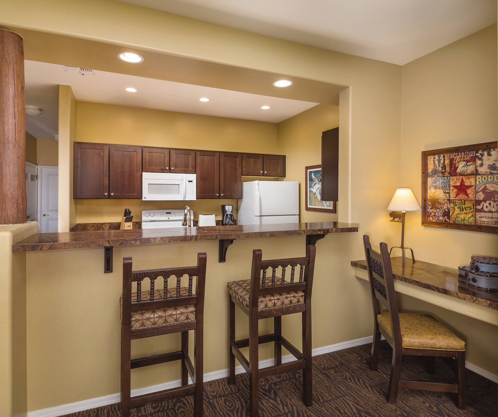 Stunning canyons and lush forest!