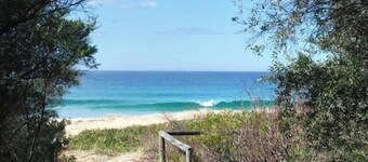 Salt Cottage - Elegante, que admite mascotas Confort en la playa