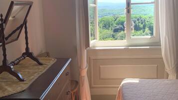 2 camere, ferro/asse da stiro, Wi-Fi, lenzuola