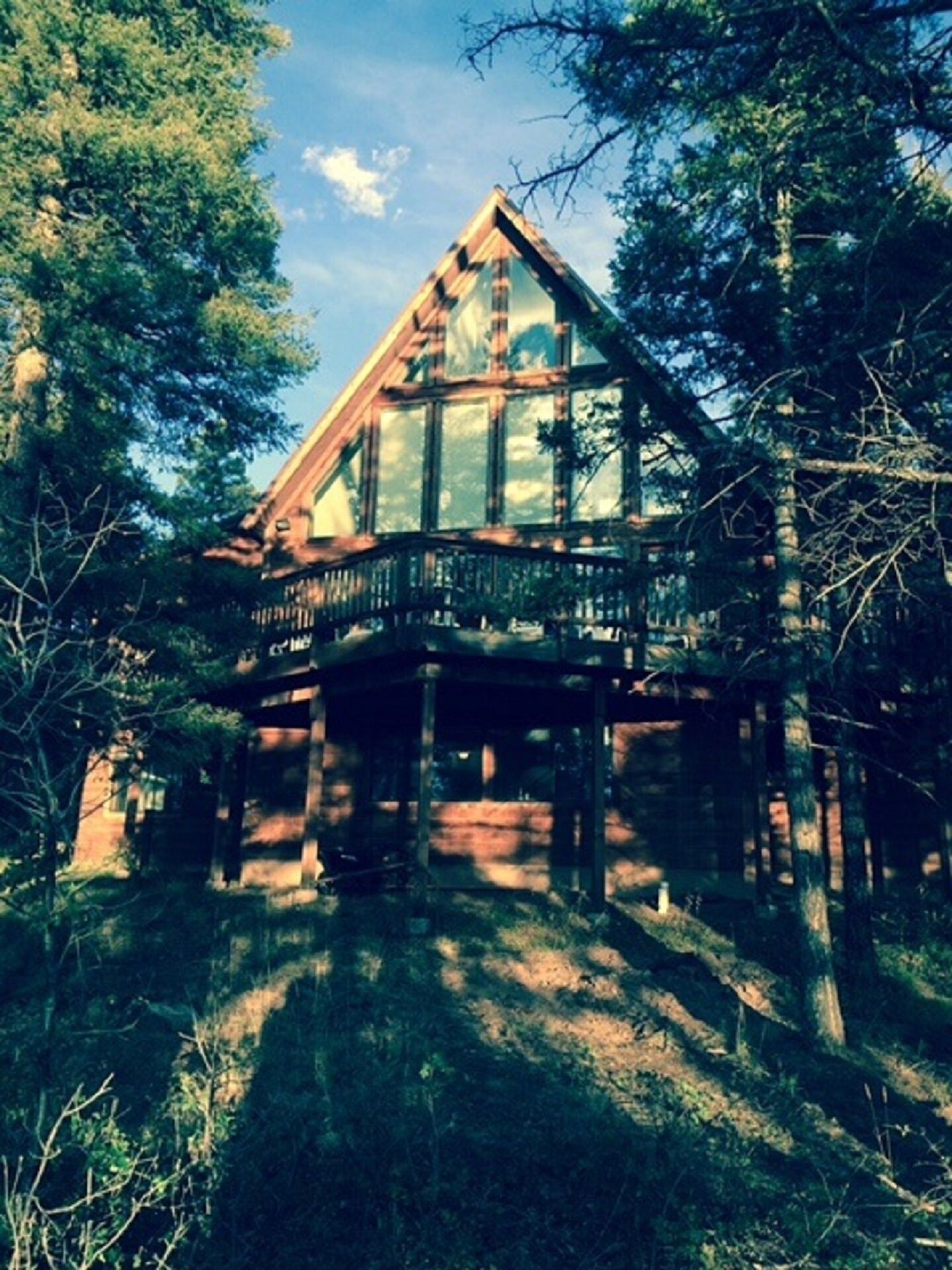 Experience Mountain Life Any Time Of The Year At On The Rocks Retreat