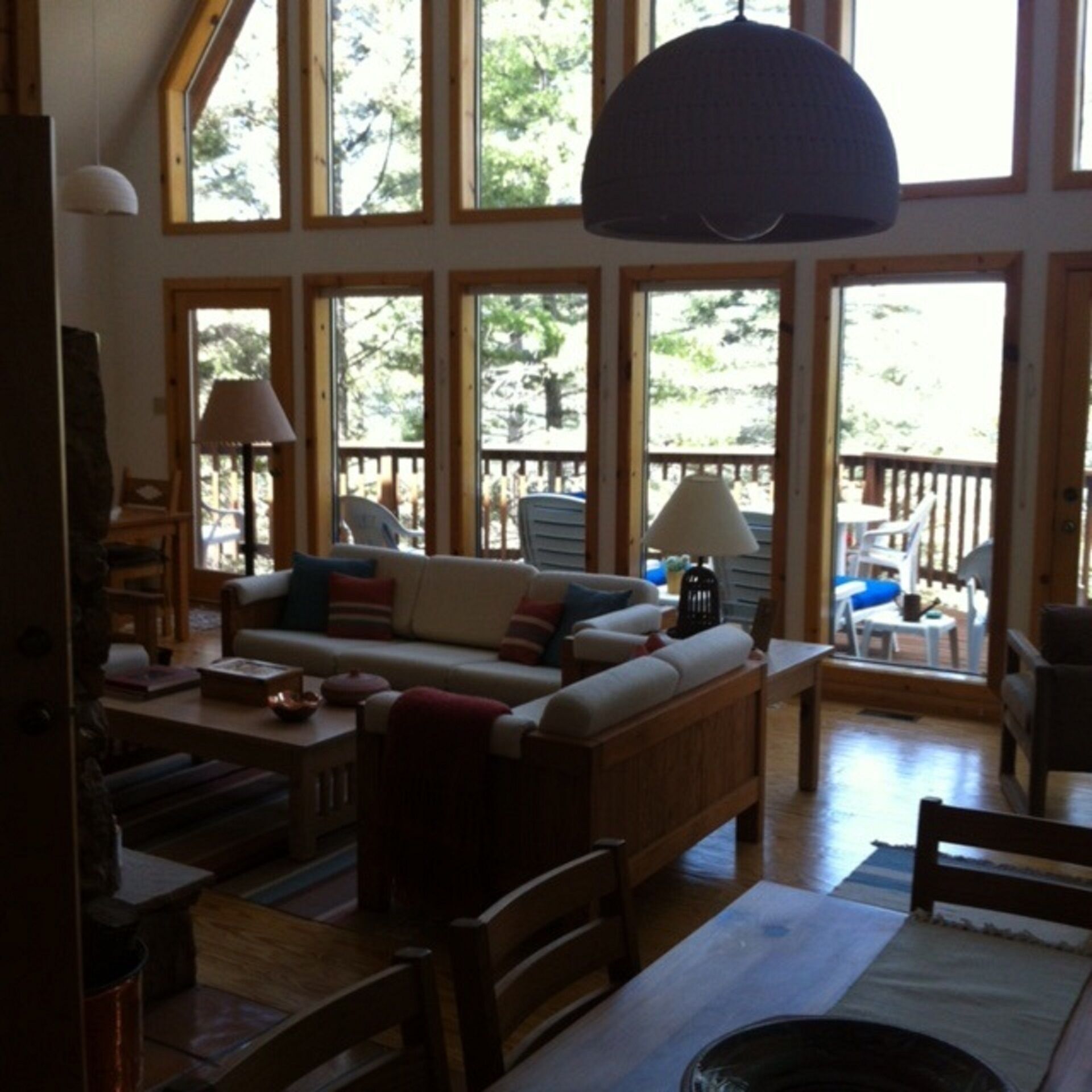 Experience Mountain Life Any Time Of The Year At On The Rocks Retreat