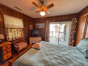 4 soverom, strykejern/-brett, wi-fi og sengetøy