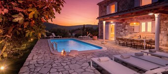 Mediterranean Villa Luna 