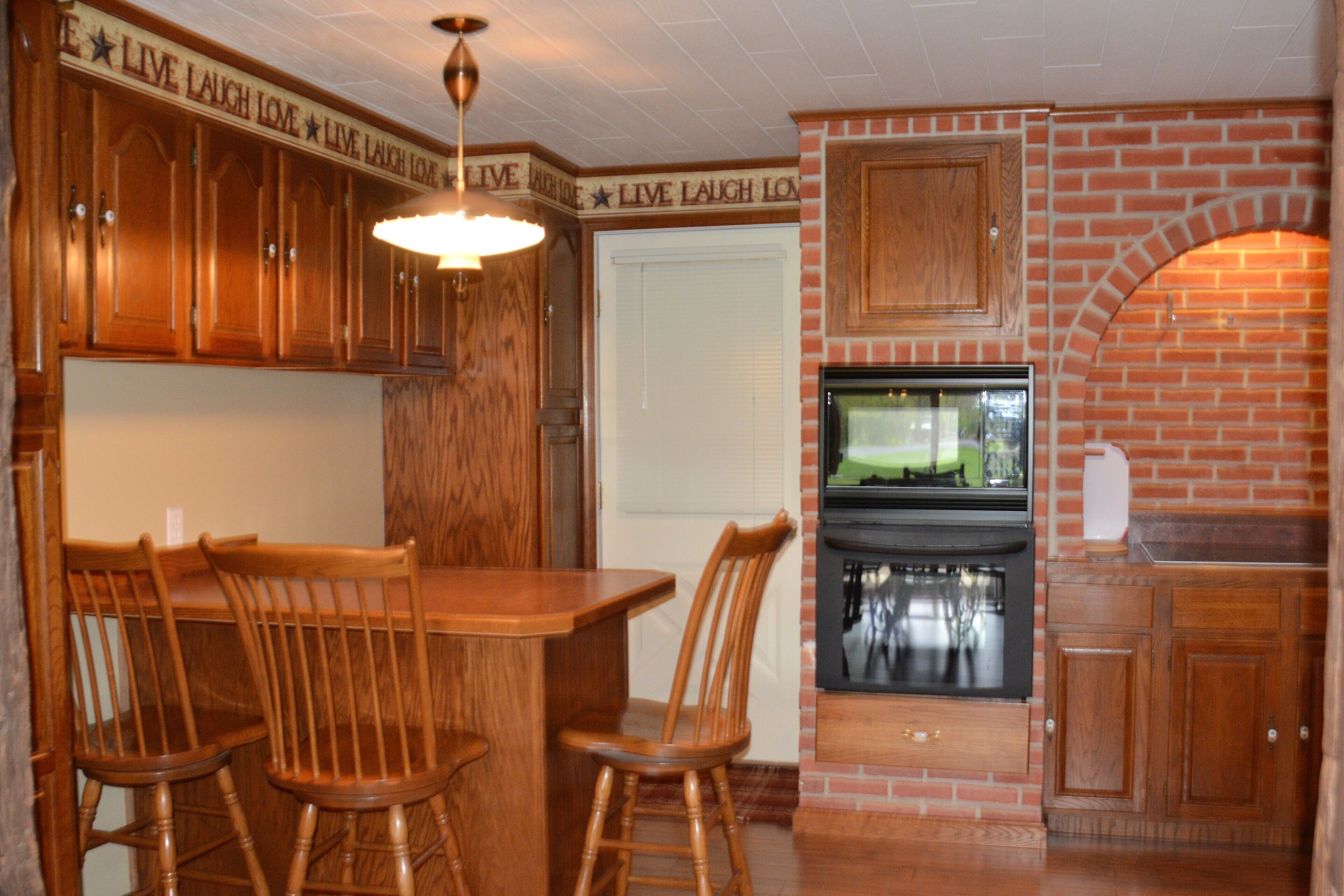 Yellow Creek Cottage located overlooking Yellow Creek & near Lake Raystown.