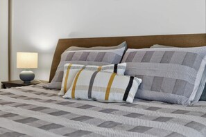 3 bedrooms, iron/ironing board, WiFi - 4/1 Harbour View Terrace - Wi-Fi (Victor Harbor)