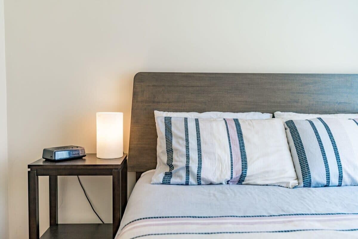 3 slaapkamers, een strijkplank/strijkijzer, wifi