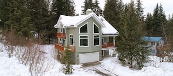 Amazing location with hot tub and front row views of Mt. Alyeska