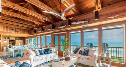 Restoration Sands: FL Beach House DIRECTLY on Beach! Pool, Elevator, Hot Tub!