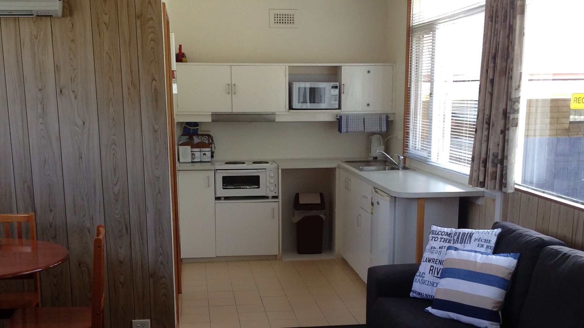 Orford Sea Breeze Holiday Cabins — image 6