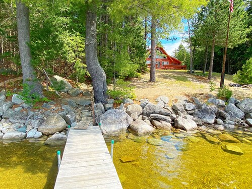 Two Winds - Beautiful newer home on Mooselookmeguntic Lake