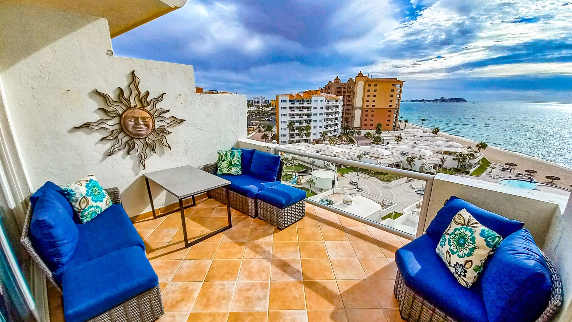 Spectacular 1 Bedroom Condo on Sandy Beach at Las Palmas  Resort Grande 702