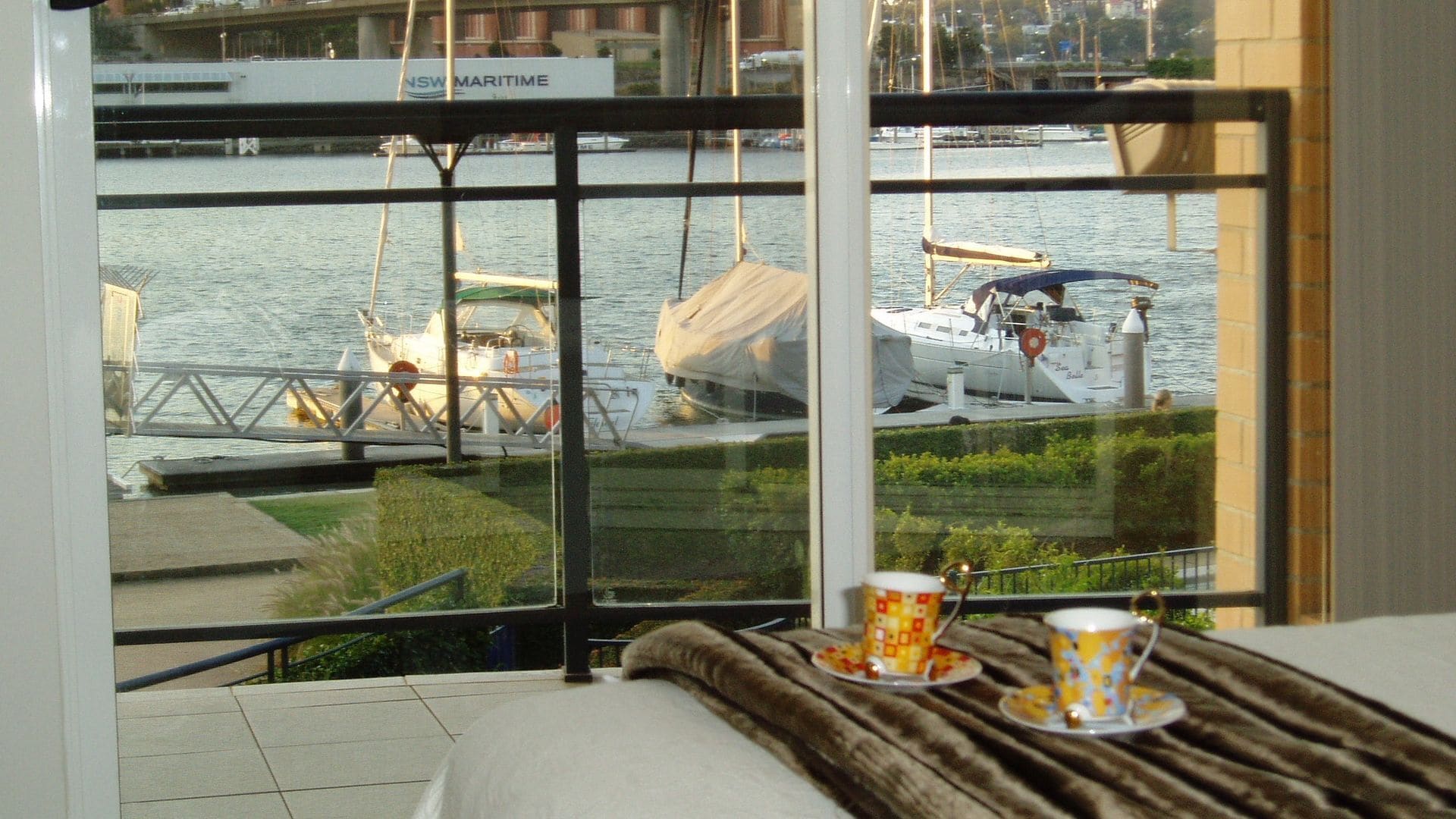 Luxury waterfront apartment on Blackwattle Bay in Sydney Harbour