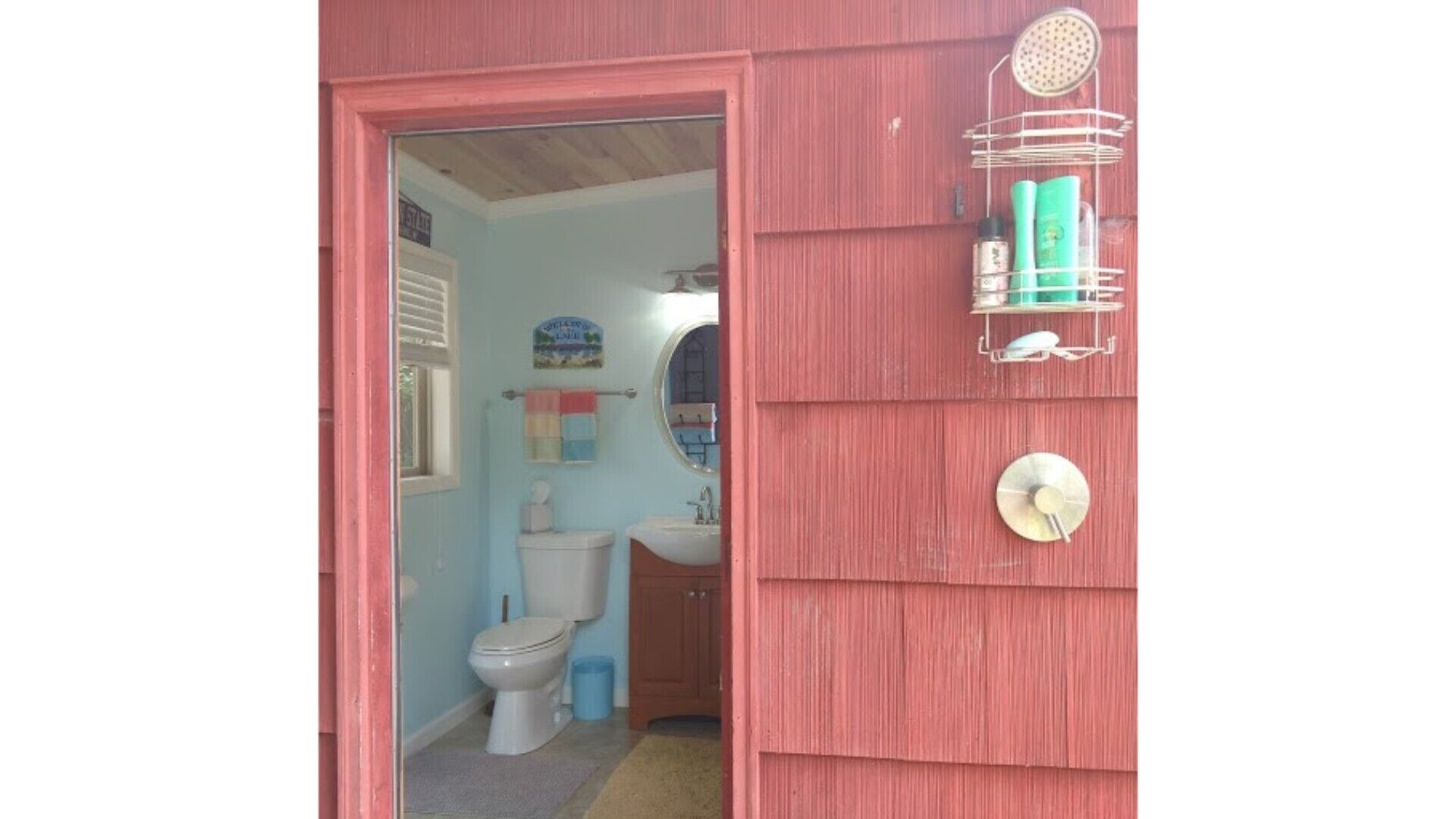 Perfect family beachfront cottage on Lake Charlevoix