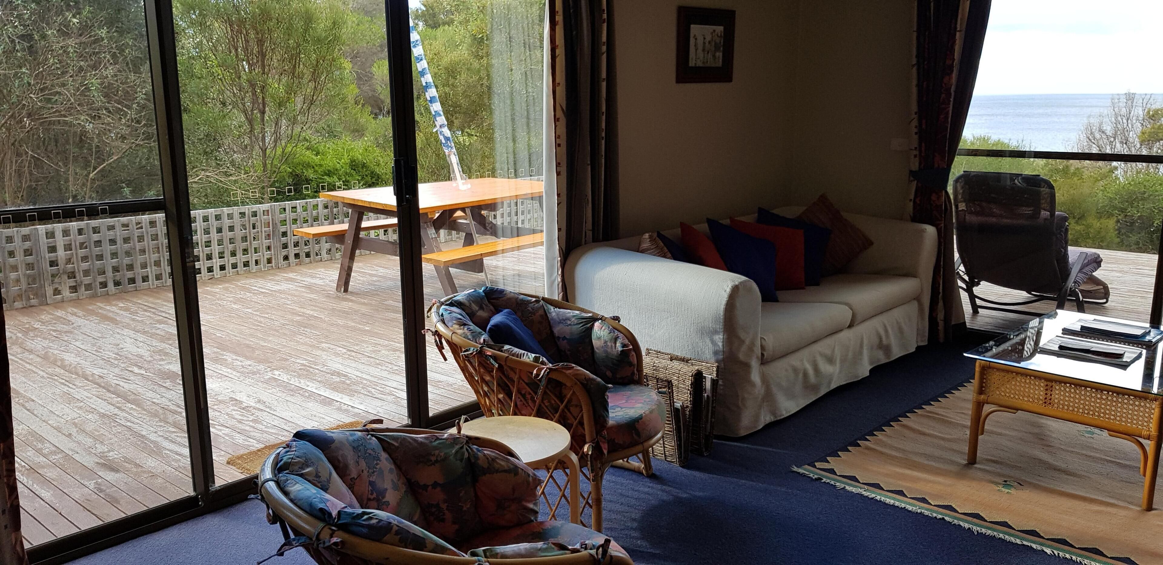 Spring Beach Cottage — image 19