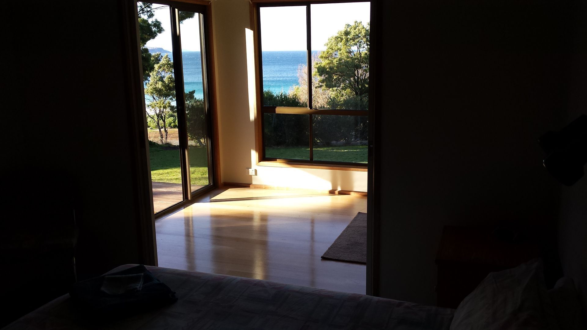 Spring Beach Cottage — image 21