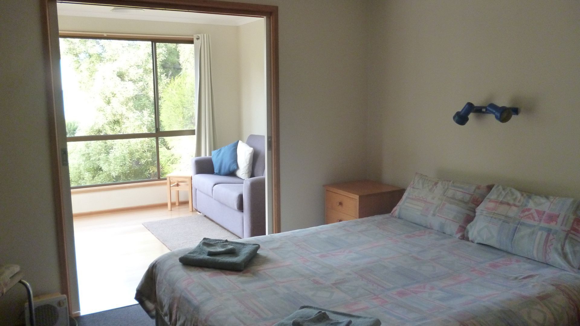 Spring Beach Cottage — image 20