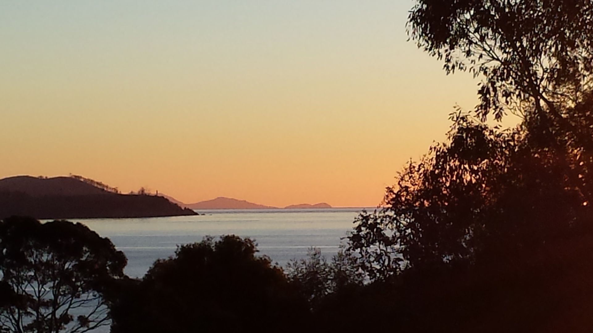 Spring Beach Cottage — image 7