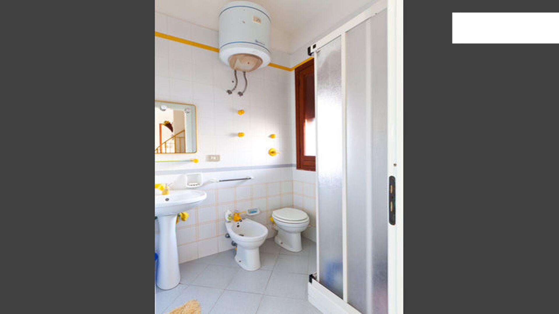 Holidays Villa-600mt from the beach