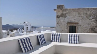 AMORGOS Chora-Elegant mansion,courtyard and sea view terrace