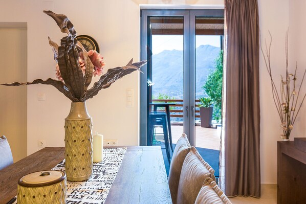 Dining - Beautiful sea Views, Close to Clear Water Southern Beaches (Rethymno)