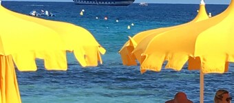 素晴らしい海の景色！ ルース島中央部の海に面したアパート