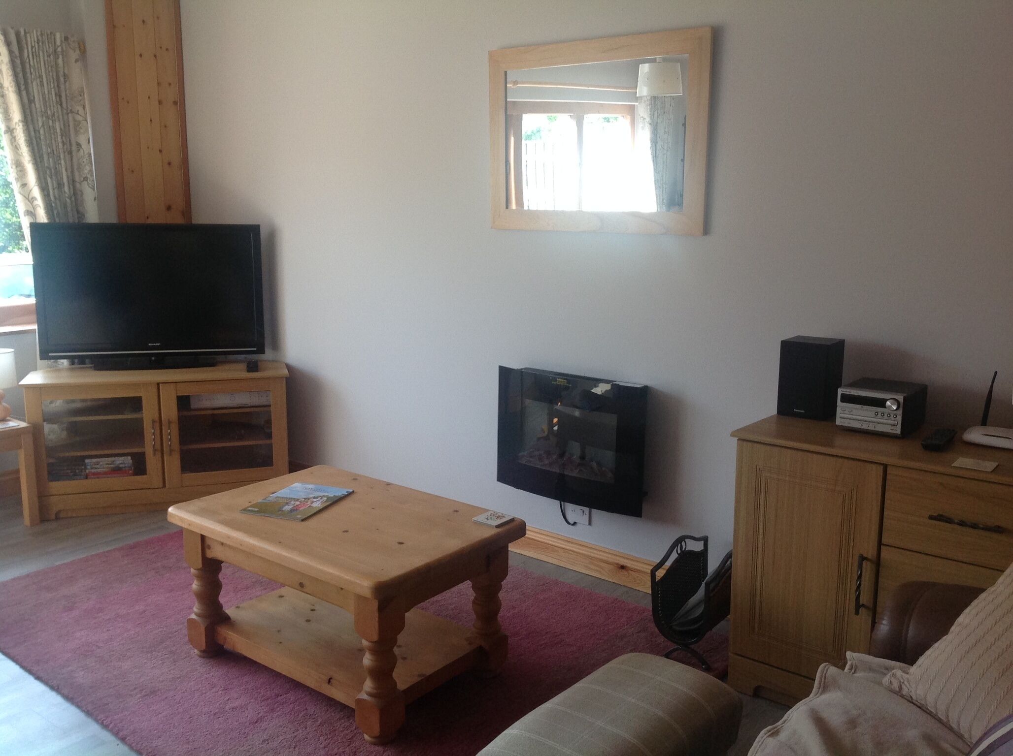 Woodview lodge beautiful walks from door pet friendly level access through out