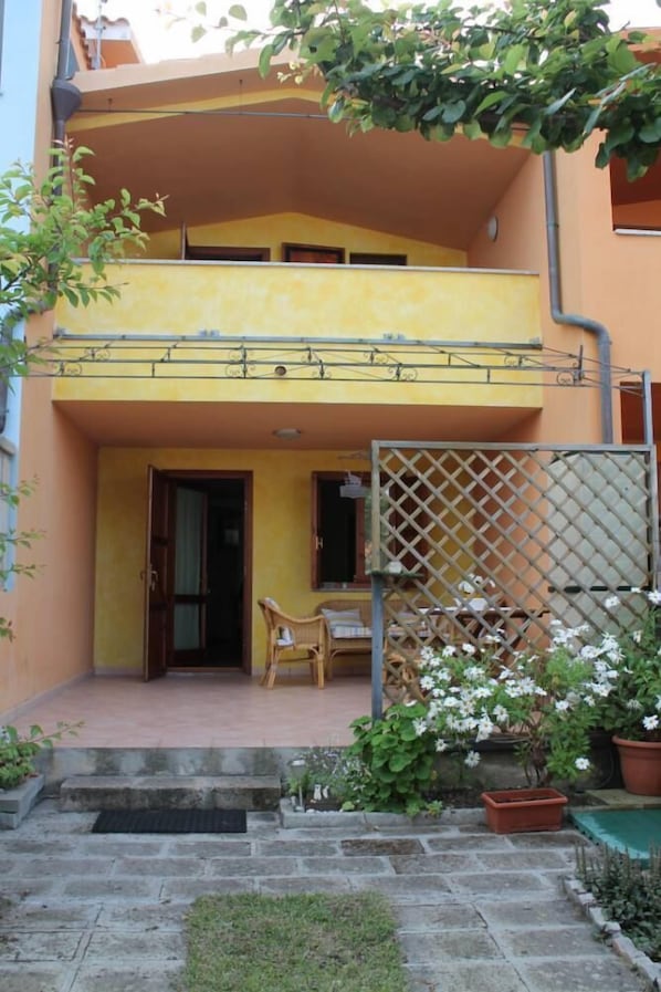 Exterior detail