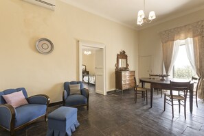 Interior - Magnificent mansion Villa Siciliana (Chiaramonte Gulfi)