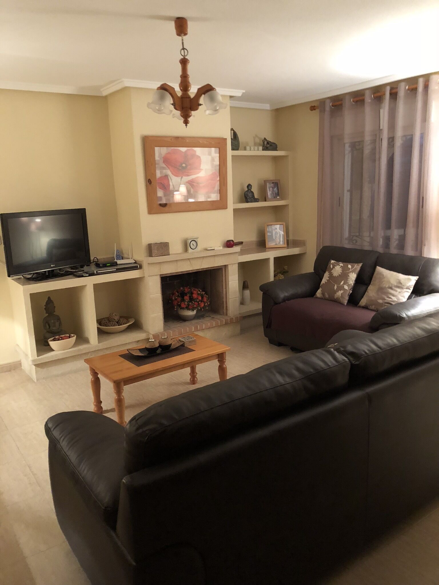 Lovely Villa, with Private Pool, Fully Air Conditioned and Free Wi Fi