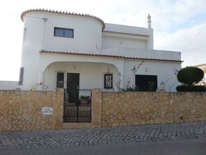 Exterior - Apartment T1 (B) next to the beach for holidays (Lagoa)