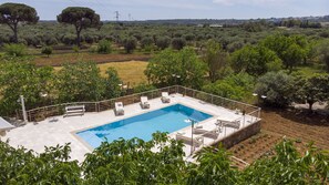 Alberca techada y alberca climatizada