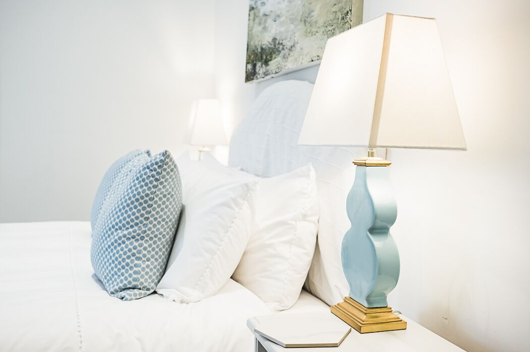 Hampton Court Lodge - Beautiful 2 storey apartment 10 mins walk from Palace