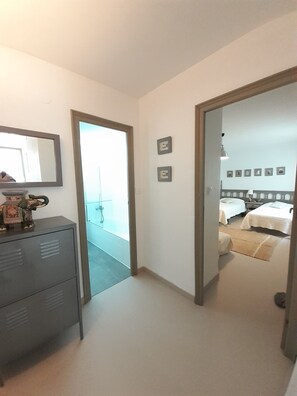 2 Schlafzimmer, Bügeleisen/Bügelbrett, Reisekinderbett, WLAN