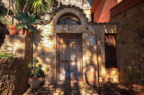 Yleiskuva House, arvostetun Villa merinäköalalla terassit