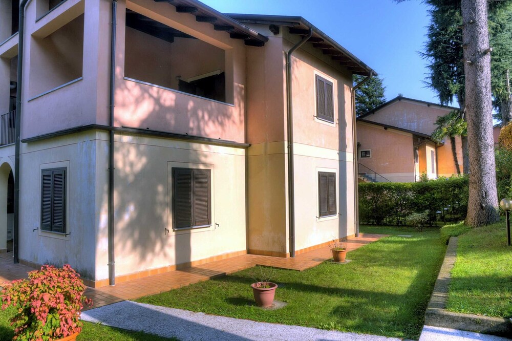 Apartment in Residence - Green Paradise - WIFI - Covered Terrace - Garage