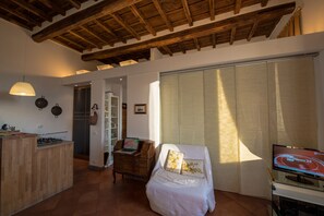 Interior - Penthouse in the center of Ariccia, near Rome with panoramic terrace (Ariccia)