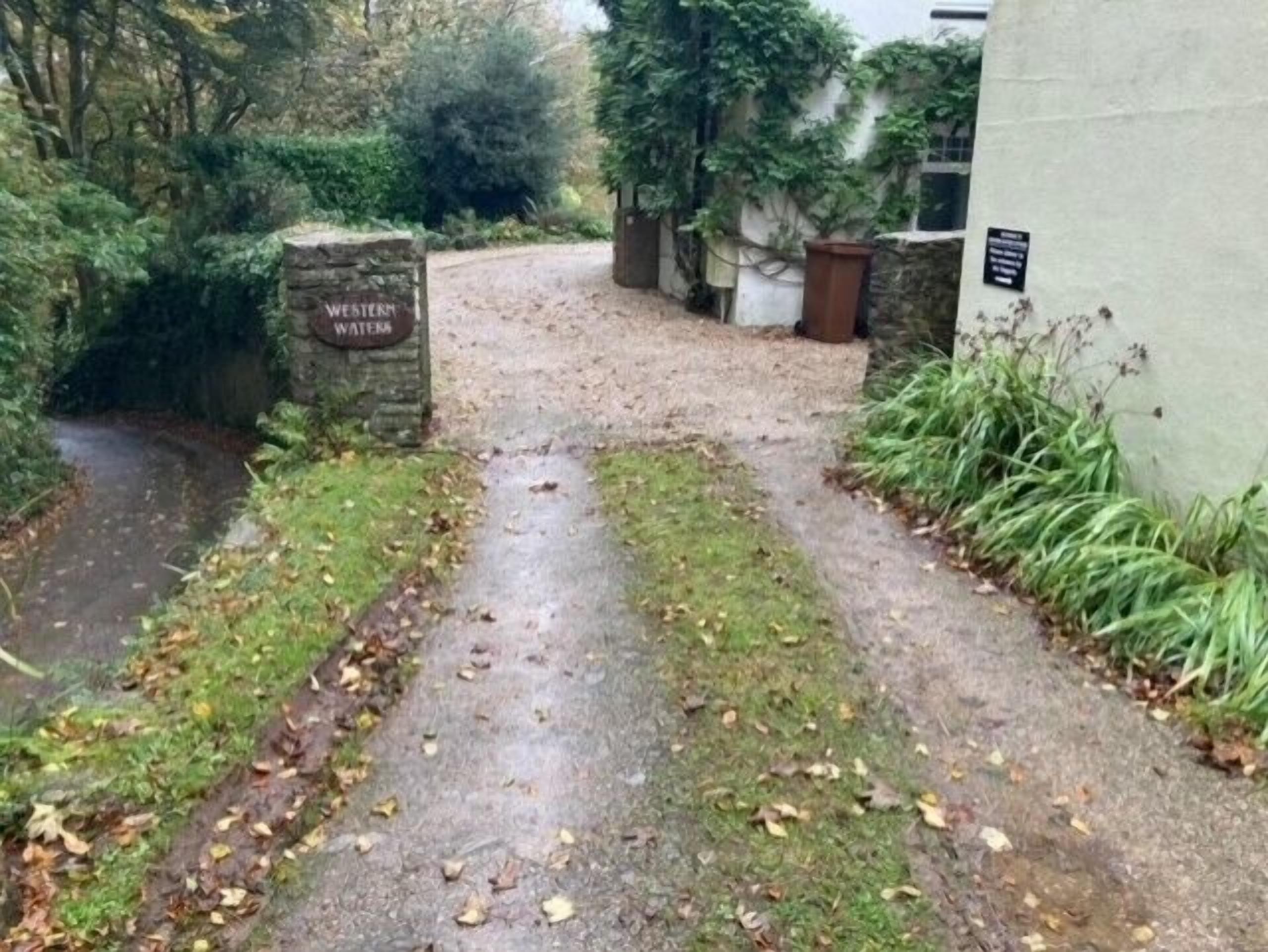 upper entrance on Bugford lane