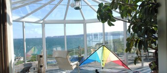  LUXURY LARGE 7 bedroom house Fantastic Sea Views sleeps up to 14. 