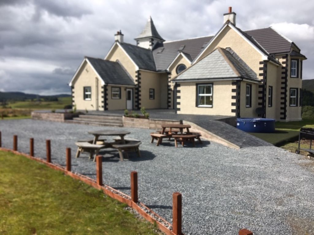 Cumnock Knowes Holiday retreat